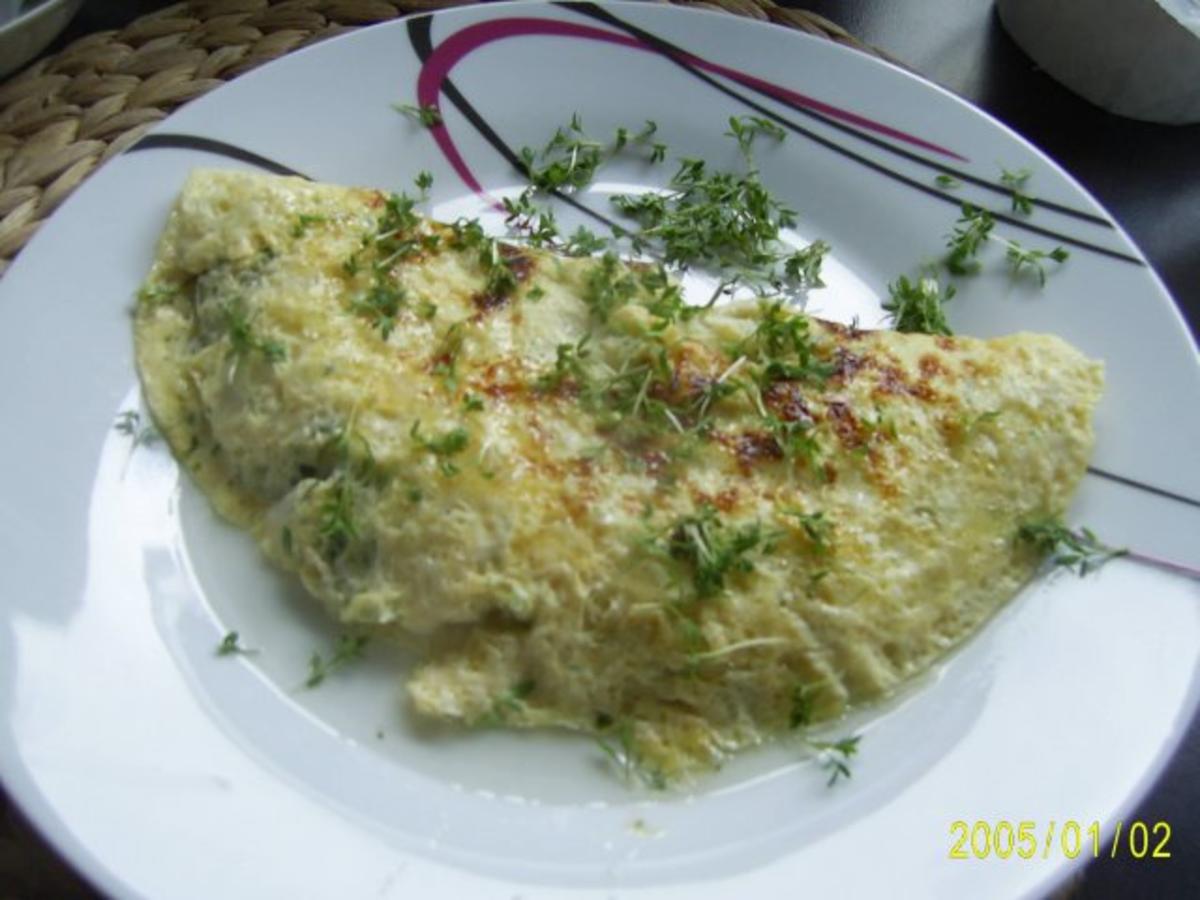 Eier: Kräuter-Omelett mit Ziegenkäse - Rezept - Bild Nr. 8