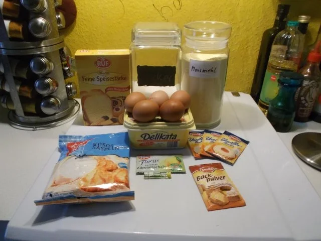 Rezept: Kuchen: Kokos-Zitronenkuchen Bild Nr. 2 Kuchen: Kokos-Zitronenkuchen - Rezept - Bild Nr. 2