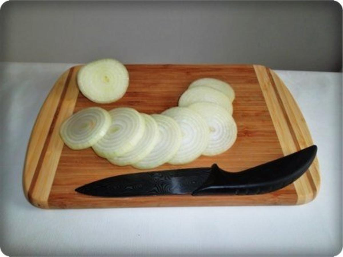 Zwiebel – Kartoffelscheiben mit Schweinekoteletts. - Rezept - Bild Nr. 15
