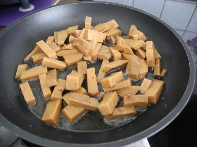 Vegan : Bunter Seitan - Reissalat mit Feldsalat - Rezept - Bild Nr. 9