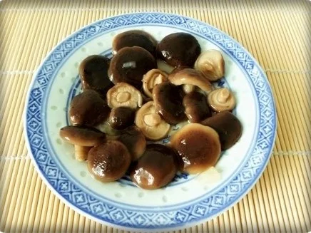 Indonesische Glasnudelsuppe mit Hähnchenfleisch - Rezept - Bild Nr. 5