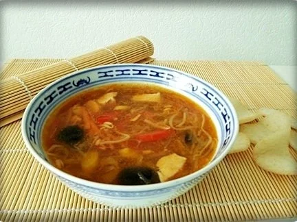 Indonesische Glasnudelsuppe mit Hähnchenfleisch - Rezept - Bild Nr. 26