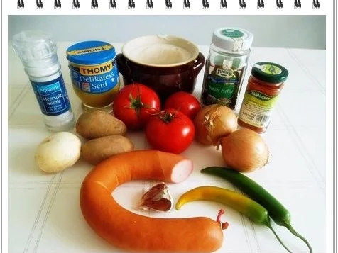 Rezept: Pikantes Wurstgulasch mit Kartoffeln Bild Nr. 4 Pikantes Wurstgulasch mit Kartoffeln - Rezept - Bild Nr. 4