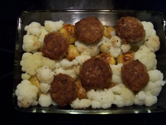Rezept: Mein Blumenkohl-Kartoffel-Gehacktes-Auflauf Mein Blumenkohl-Kartoffel-Gehacktes-Auflauf - Rezept