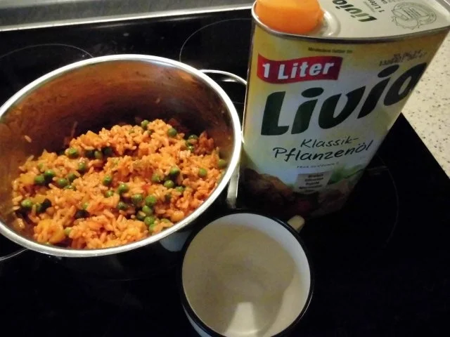 Hähnchenschenkel an Reisturm - Rezept - Bild Nr. 4