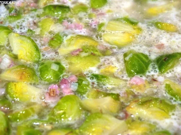 Rezept: Spaghetti mit Rosenkohl-Parmesan-Sauce Bild Nr. 13 Spaghetti mit Rosenkohl-Parmesan-Sauce - Rezept - Bild Nr. 13