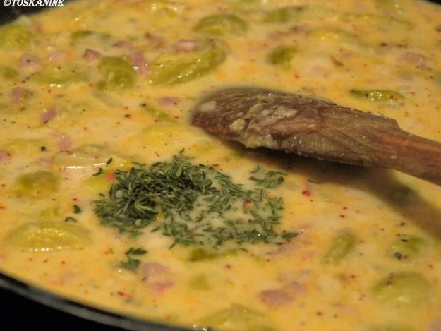 Rezept: Spaghetti mit Rosenkohl-Parmesan-Sauce Bild Nr. 15 Spaghetti mit Rosenkohl-Parmesan-Sauce - Rezept - Bild Nr. 15