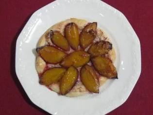 Rezept: Tarte fin aux prunes Tarte fin aux prunes - Rezept
