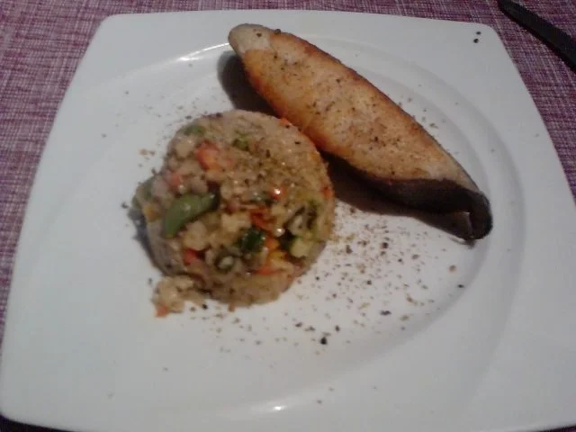 FISCH KRIEGT DIE KUGEL -----  HEILBUTTSTEAK GEBRATEN MIT ASIA-RISOTTO-BEILAGE - Rezept