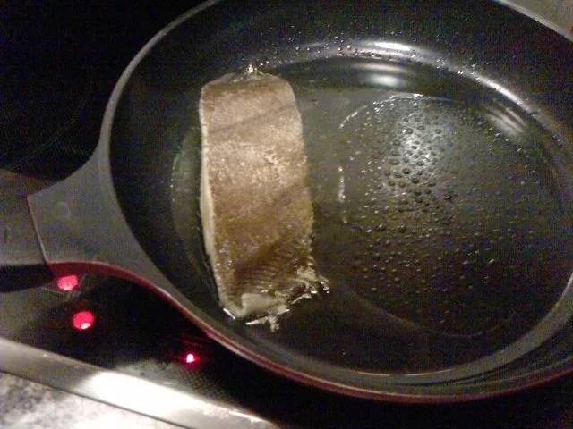 FISCH KRIEGT DIE KUGEL -----  HEILBUTTSTEAK GEBRATEN MIT ASIA-RISOTTO-BEILAGE - Rezept - Bild Nr. 11