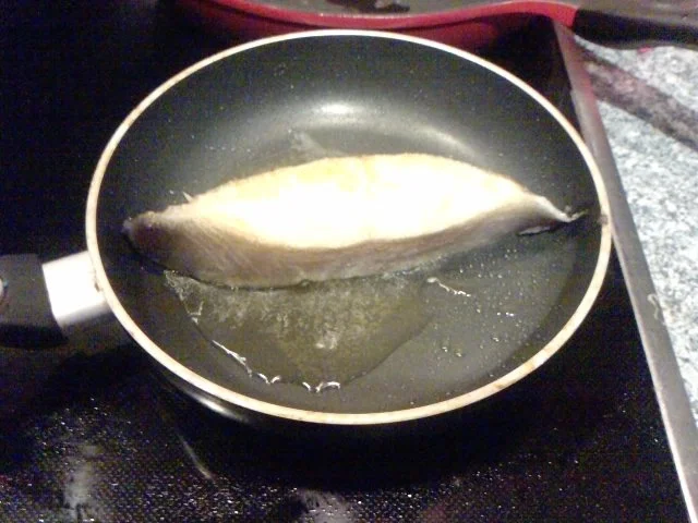 FISCH KRIEGT DIE KUGEL -----  HEILBUTTSTEAK GEBRATEN MIT ASIA-RISOTTO-BEILAGE - Rezept - Bild Nr. 12