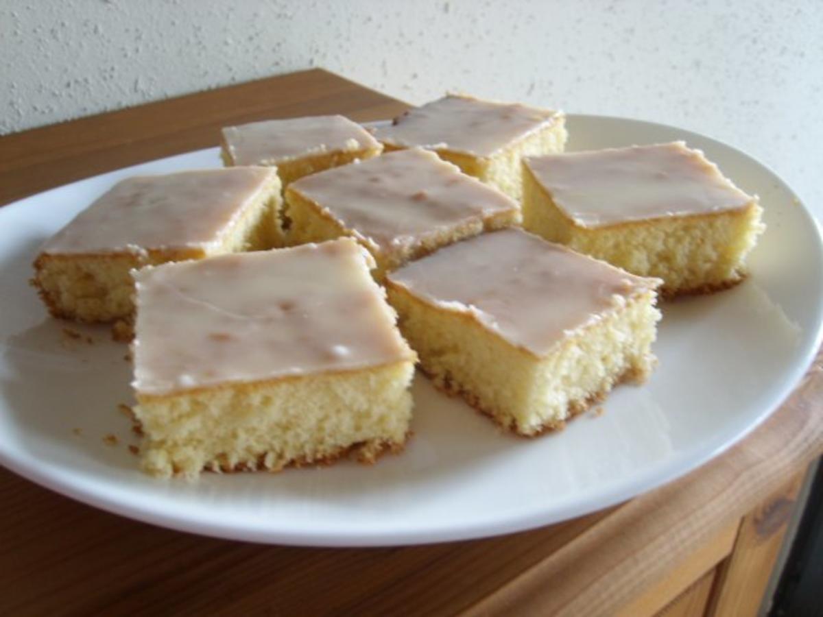Kuchen/Torten...MINI Fantakuchen - Rezept