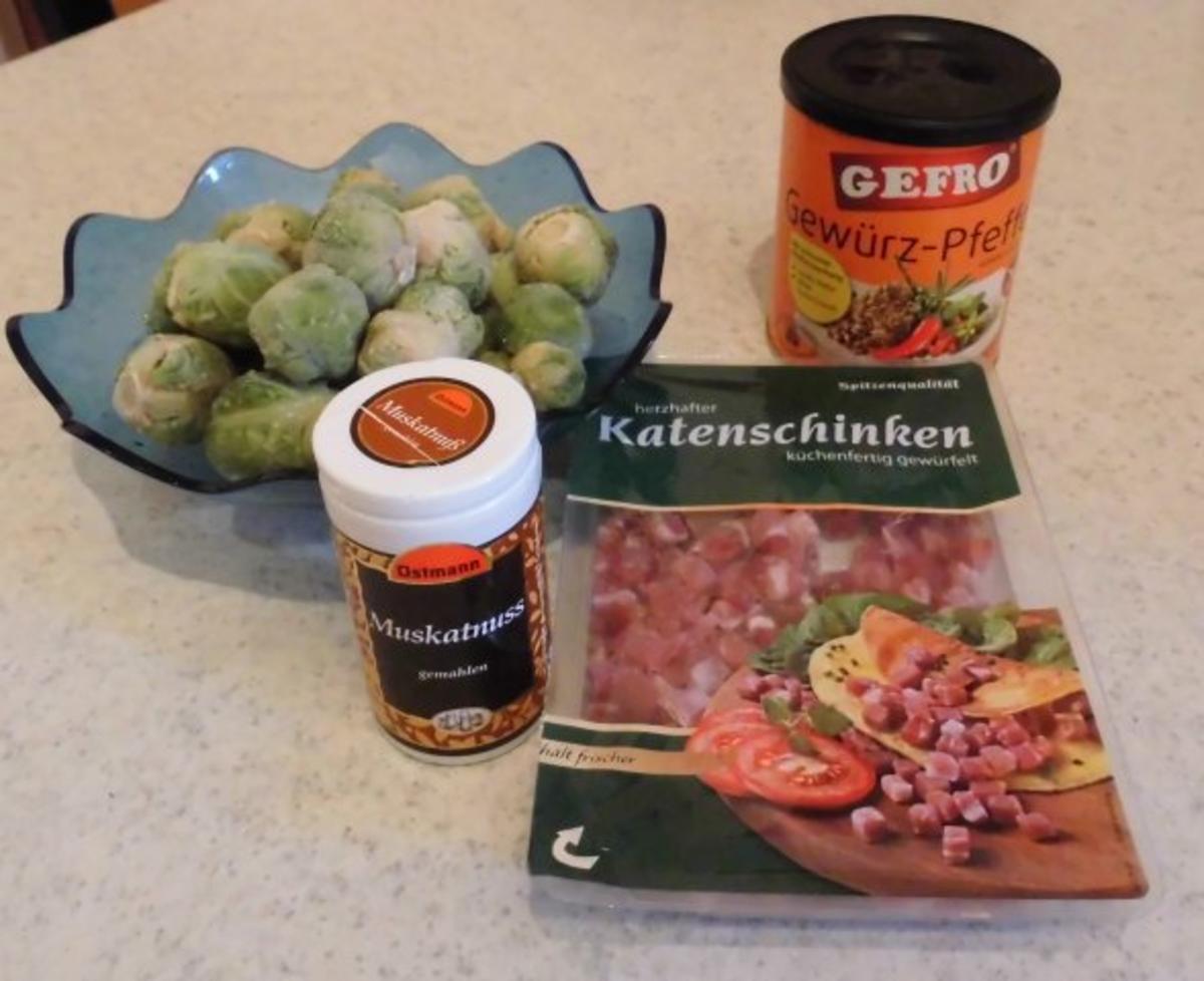 Putenschnitzel auf die Hälfte reduziert mit Sesamkartoffeln und Speckrosenkohl - Rezept - Bild Nr. 3