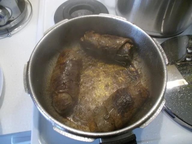 Rezept: Fleisch: Rinderrouladen wie sie meine Mutter machte! Bild Nr. 12 Fleisch: Rinderrouladen wie sie meine Mutter machte! - Rezept - Bild Nr. 12