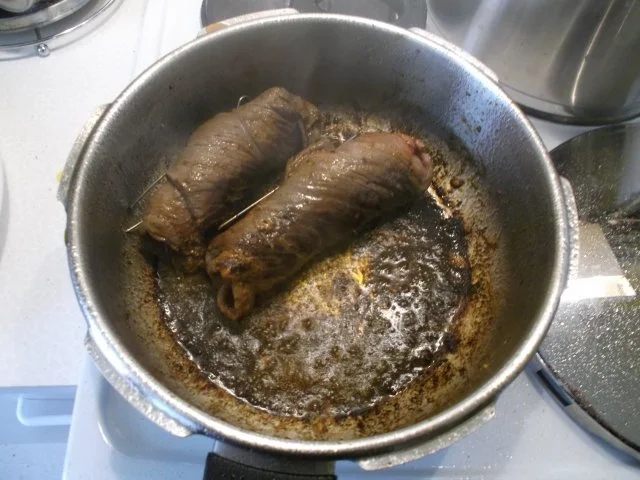 Rezept: Fleisch: Rinderrouladen wie sie meine Mutter machte! Bild Nr. 14 Fleisch: Rinderrouladen wie sie meine Mutter machte! - Rezept - Bild Nr. 14