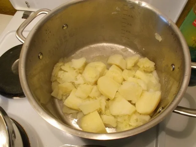 Rezept: Fleisch: Rinderrouladen wie sie meine Mutter machte! Bild Nr. 18 Fleisch: Rinderrouladen wie sie meine Mutter machte! - Rezept - Bild Nr. 18