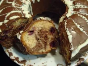 Marmorkranz mit Kirschen - Rezept