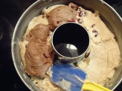 Marmorkranz mit Kirschen - Rezept - Bild Nr. 7