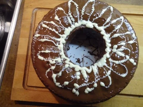 Marmorkranz mit Kirschen - Rezept - Bild Nr. 11