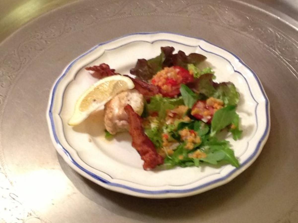 Seeteufel auf kleinem Salat mit roter Linsenvinaigrette - Rezept