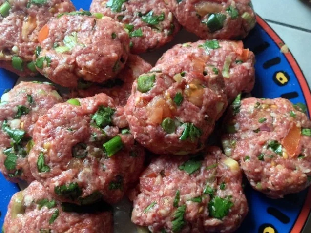 Rezept: Bouletten mit Paranüssen Bild Nr. 8 Bouletten mit Paranüssen - Rezept - Bild Nr. 8