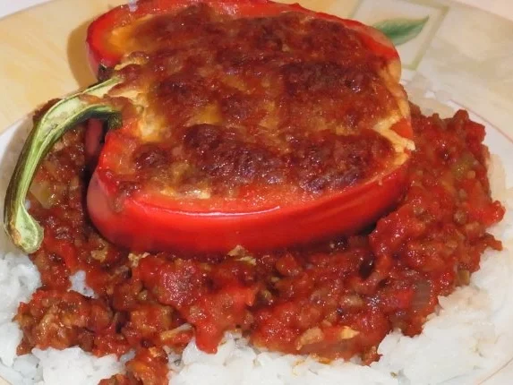 Zweierlei Vegetarisch gefüllte Paprika aus dem Ofen - Rezept - Bild Nr. 6