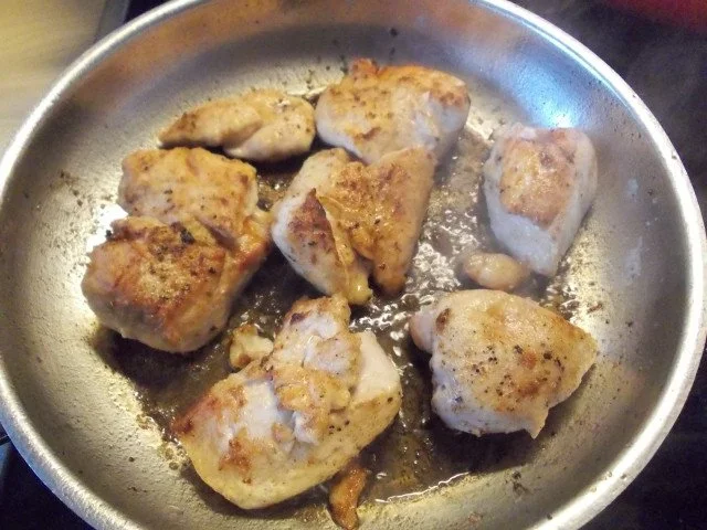 Rezept: Hähnchen in Rotwein Bild Nr. 2 Hähnchen in Rotwein - Rezept - Bild Nr. 2