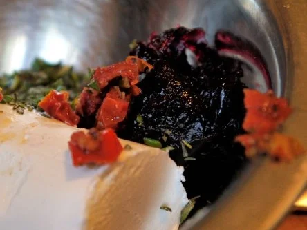 Rind trifft Ziege und das in Rotweinsauce, dazu roter Reis und gebratener Rosenkohl - Rezept - Bild Nr. 7