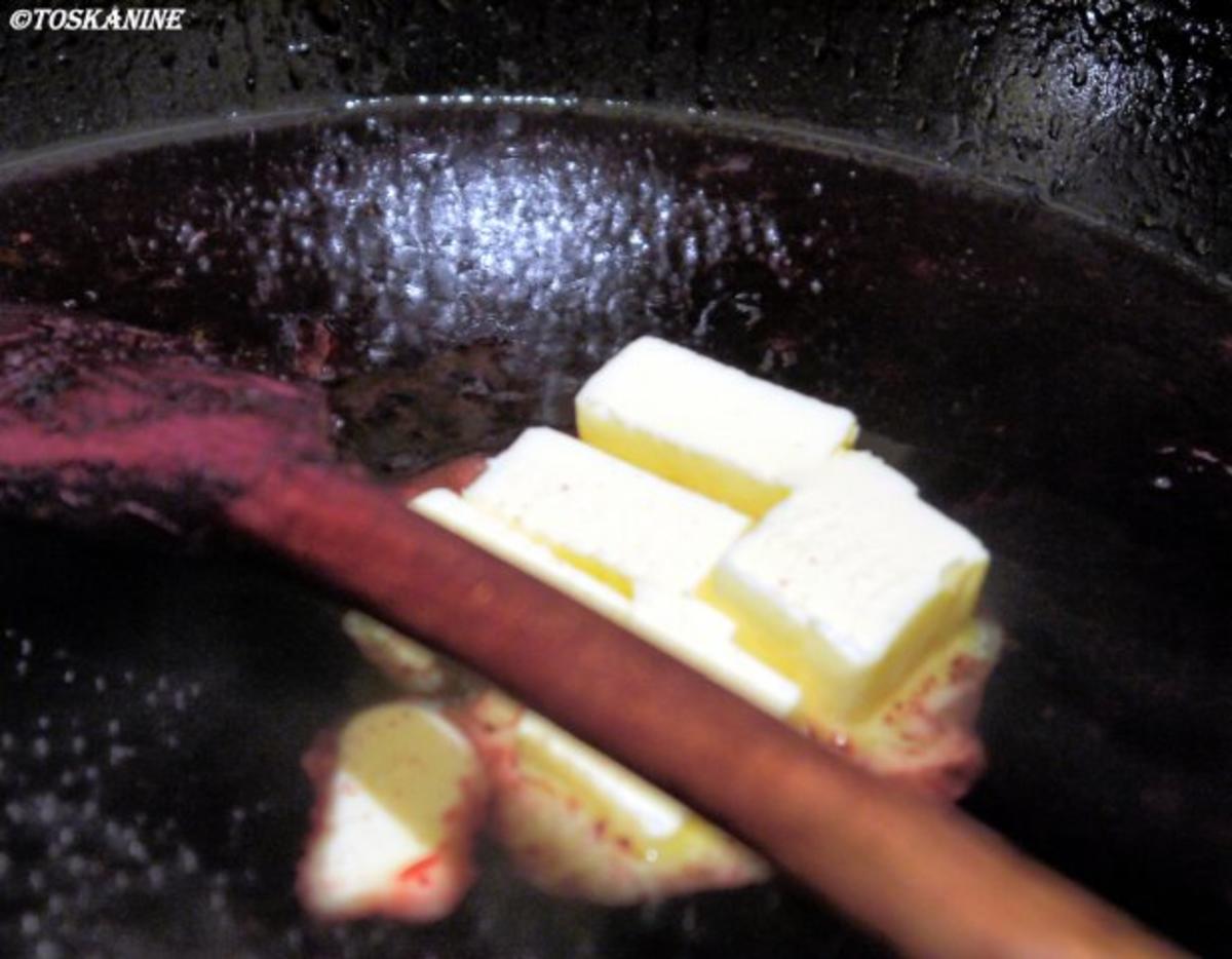 Rind trifft Ziege und das in Rotweinsauce, dazu roter Reis und gebratener Rosenkohl - Rezept - Bild Nr. 18