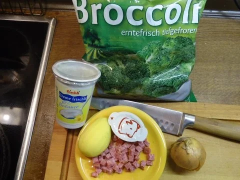 Rezept: Brokkoli-Suppe Bild Nr. 2 Brokkoli-Suppe - Rezept - Bild Nr. 2