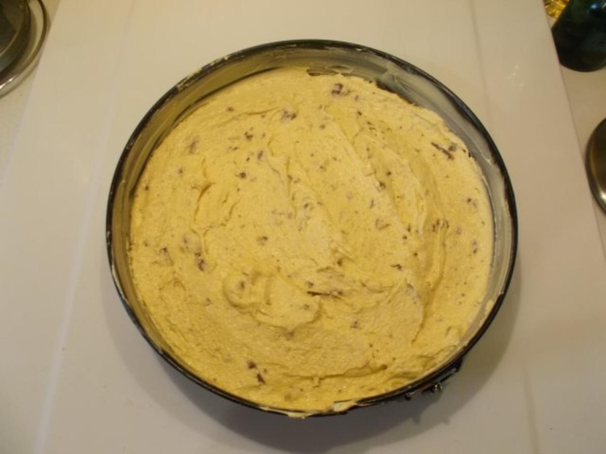 Kuchen: Nougat-Marzipankuchen - Rezept - Bild Nr. 11