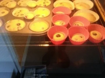 Rezept: Blaubeermuffins Bild Nr. 8 Blaubeermuffins - Rezept - Bild Nr. 8