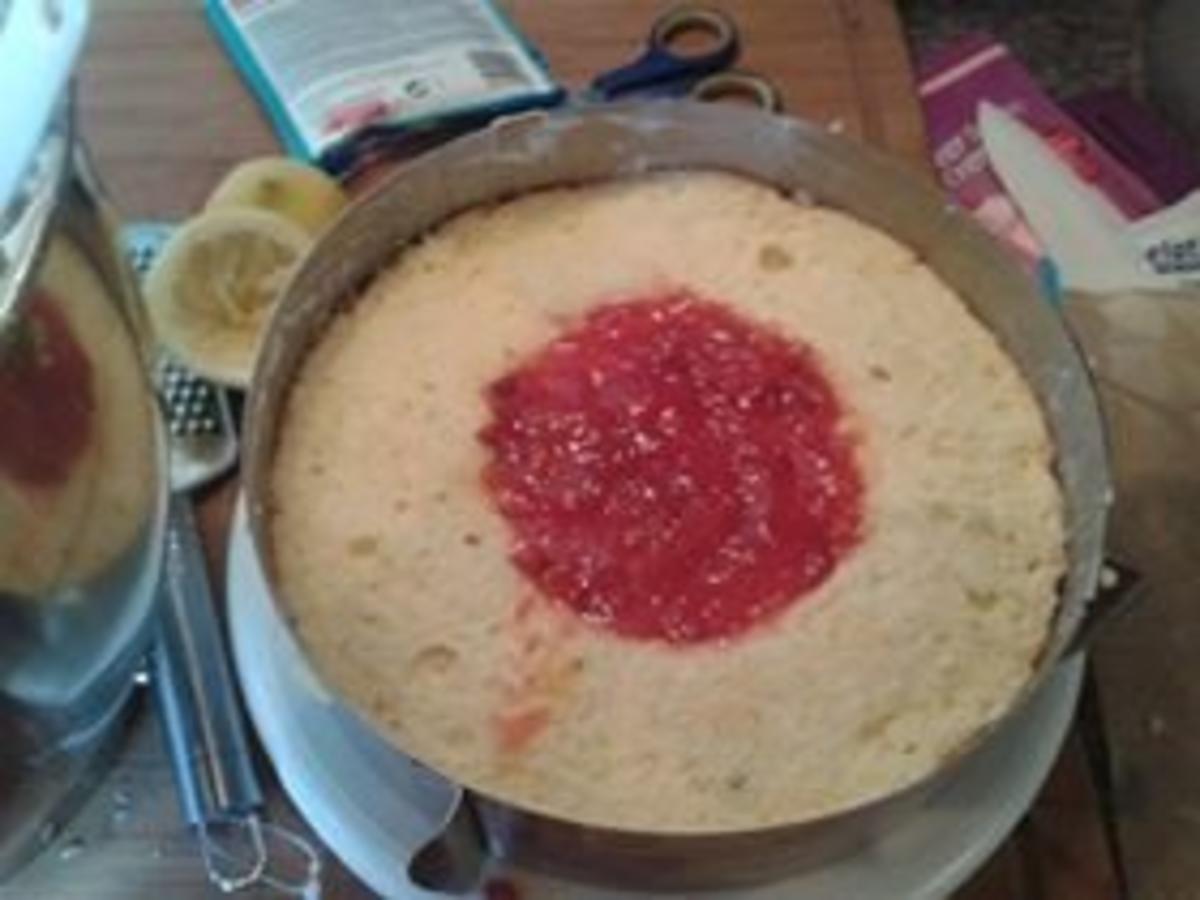 Motivtorte  mit Zitronen - Mascarponecreme - "Faschingstorte" - Rezept - Bild Nr. 6