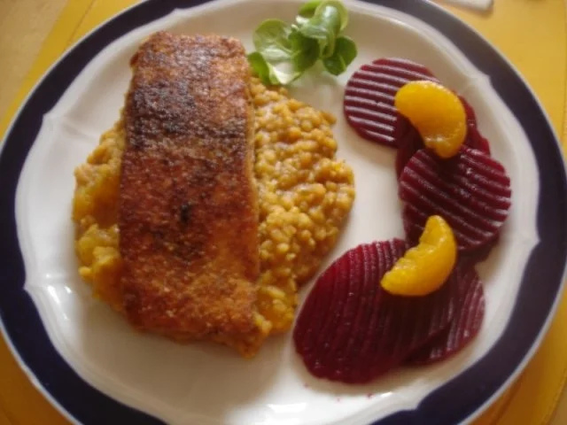 Lachsfilet mit roten Linsen und rote Bete - Rezept