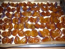 zwetschgenkuchen mit marzipan-mandelstreusel - Rezept