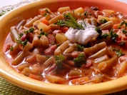 Eintöpfe & Suppen: Bunter Bohneneintopf mit Kasseler und Cabanossi - Rezept