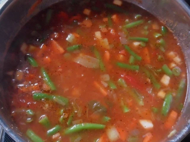 Eintöpfe & Suppen: Bunter Bohneneintopf mit Kasseler und Cabanossi - Rezept - Bild Nr. 9