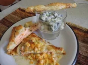 Lachs im Schlafrock mit kalter Gemüsehollandaise und kaltem Spinatsalat - Rezept