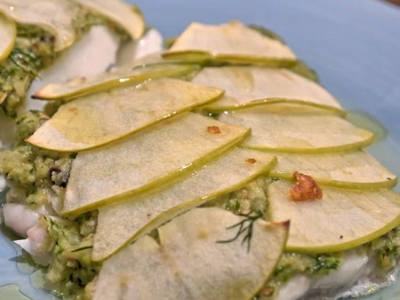 Skrei unter Apfel-Fenchel-Haube mit Gremolata-Tomaten - Rezept - Bild Nr. 12