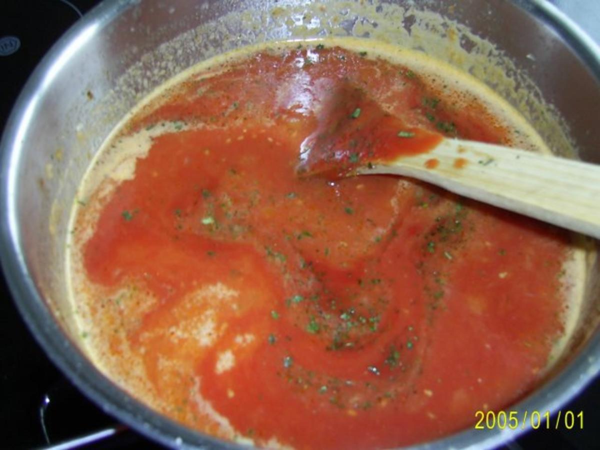 Suppen & Eintöpfe: Tomatensuppe mit Mozzarella - Rezept - Bild Nr. 5