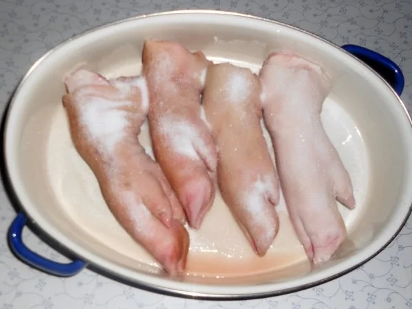 "Oma - Friede`s"- Ostpr. - Sahne - Sauerkohl mit Spitzbeinen (Rzpt. um 1900) - Rezept - Bild Nr. 3