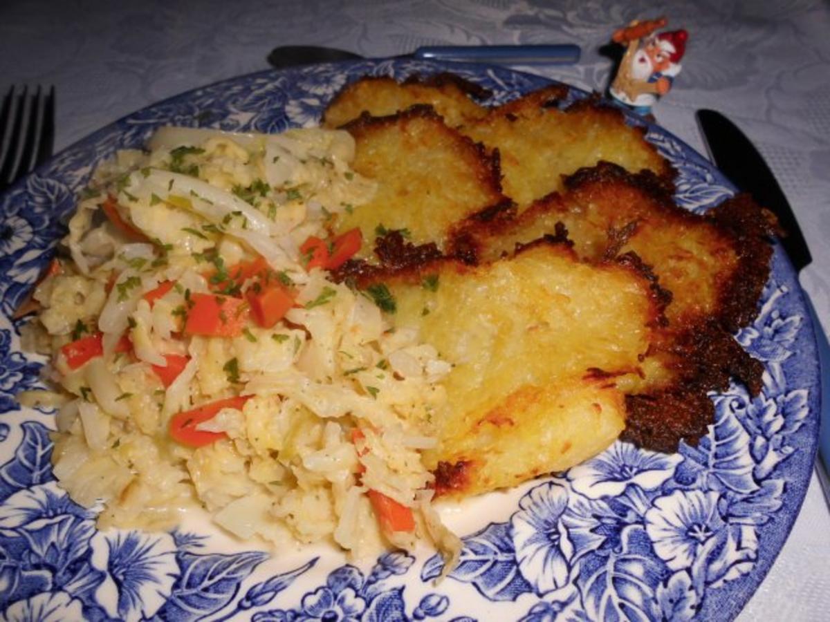 Bilder für Rahmgemüse auf Bambes (Kartoffelpuffer)>> - Rezept