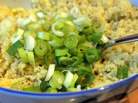 Rezept: Tabouleh mit Sigara Börek Bild Nr. 10 Tabouleh mit Sigara Börek - Rezept - Bild Nr. 10