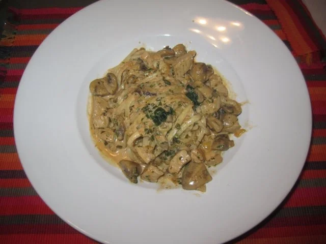 Putengeschnetzteltes in feiner  Sahnesauce - Rezept