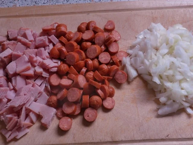 Ofengerichte: Spaghetti-Auflauf mit zweierlei Käse, Cabanossi und Erbsen - Rezept - Bild Nr. 2