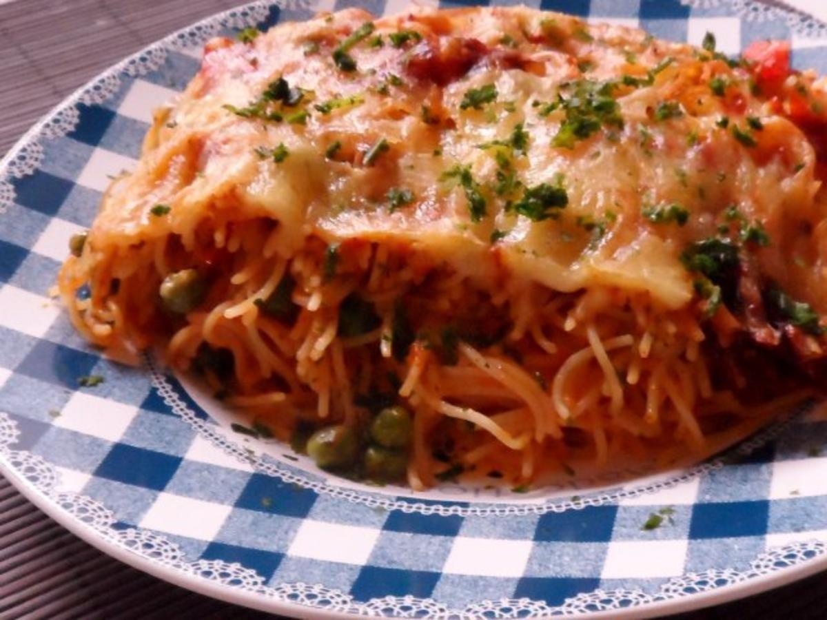 Ofengerichte: Spaghetti-Auflauf mit zweierlei Käse, Cabanossi und Erbsen - Rezept - Bild Nr. 16