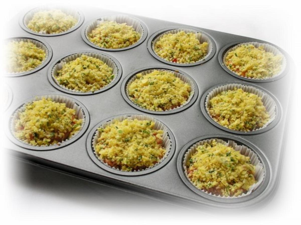 Quinoa-Hackfleisch-Muffins mit Cornflakes-Streusel - Rezept - Bild Nr. 16