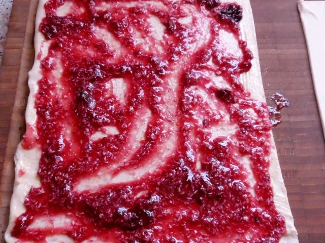 Blätterteig: Kirsch-Kokos-Schnecken mit Schokolade - Rezept - Bild Nr. 7