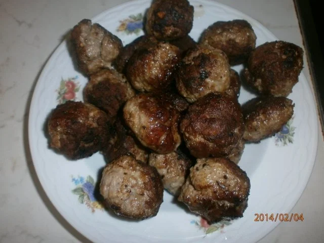 Rezept: Orientalische Hackbällchen nach italienischem Vorbild Bild Nr. 3 Orientalische Hackbällchen nach italienischem Vorbild - Rezept - Bild Nr. 3