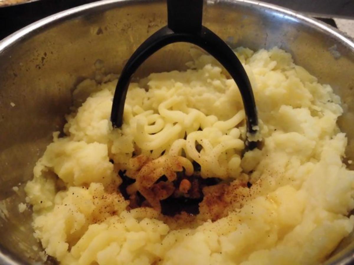 Leber mit Preiselbeer Soße an Kartoffelstampf - Rezept - Bild Nr. 4